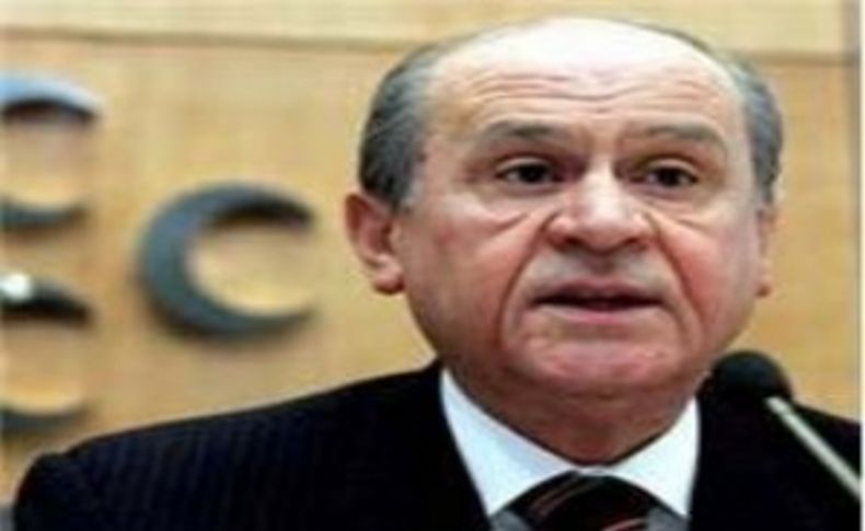 Bahçeli: Adeta delirmiş, adeta çıldırmış