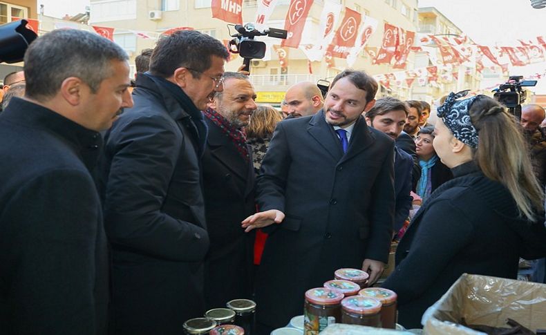 Bakan Albayrak İzmir'de; Atatürk mezarından kalkıp gelse...