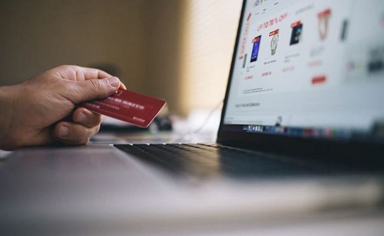 Bakan Pekcan'dan e-ticaret sitelerine çağrı