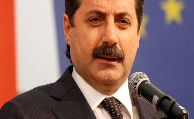 Bakan Çelik'ten Başkan Tartan'a teşekkür