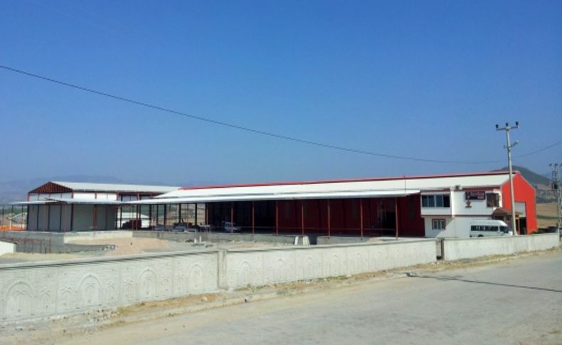 Bakan Eker Kozan’a geliyor