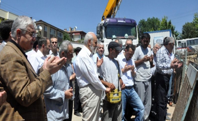 Balgat’ta öğrenci yurdunun temeli dualarla atıldı