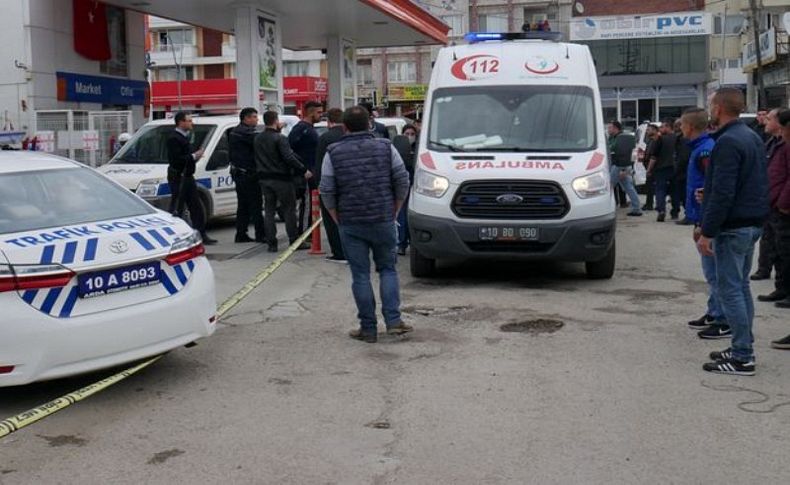 Balıkesir'de silahlı saldırı: 3 yaralı