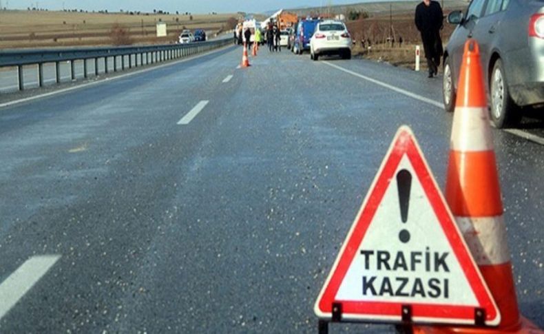 Balıkesir'de trafik kazası! Çok sayıda yaralı...