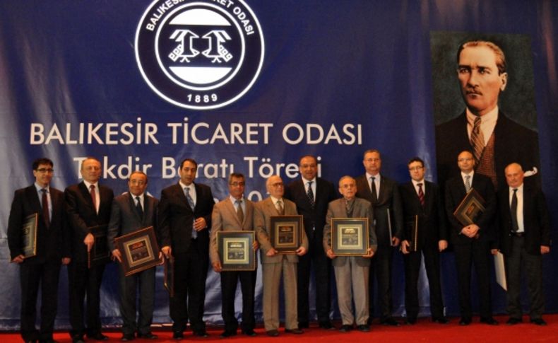 Balıkesir Ticaret Odası 343 üyesine takdir beratı verdi