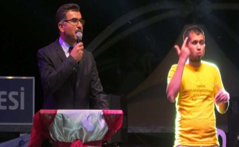 Balıkesir Valisi Turhan: Asıl engel bedenlerde değil, vicdanlarda