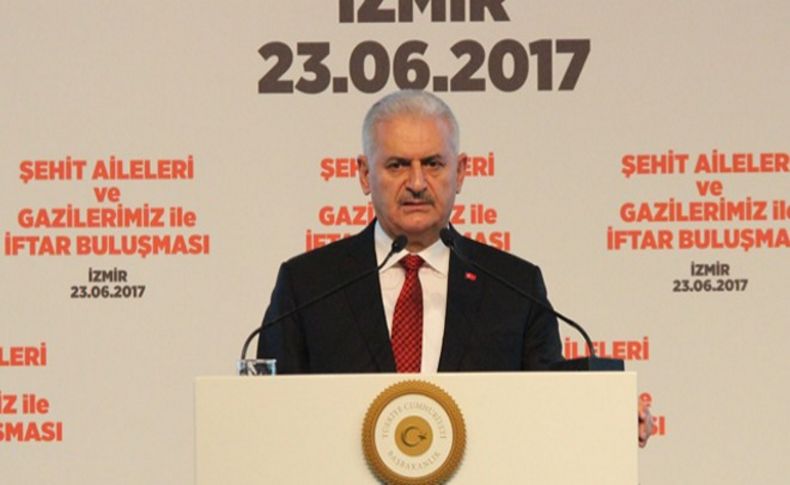 Başbakan İzmir'de şehit aileleriyle iftar yaptı