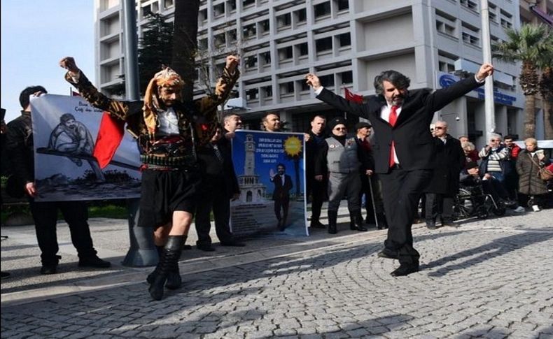 Başkan adaylığını da zeybek oynayarak açıkladı