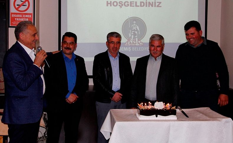 Başkan Badem muhtarlarla buluştu