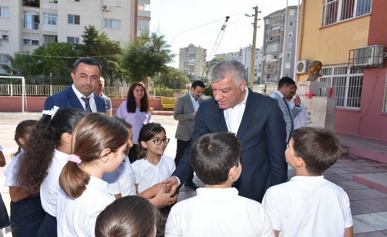 Başkan Engin okul ziyaretlerine başladı