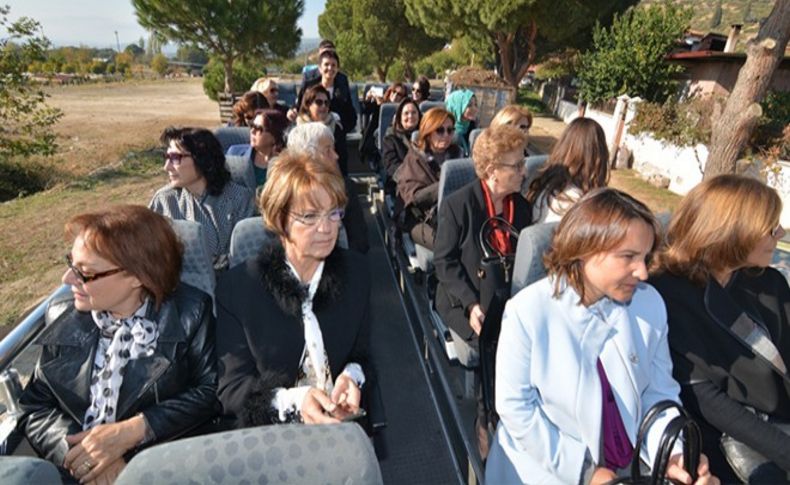 Başkan eşlerinden Ödemiş turu