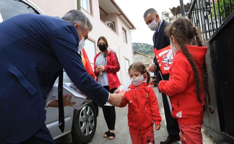 Başkan İnce'den çocuklara 23 Nisan sürprizi