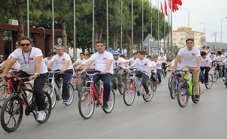 Başkan Kayalar pedala bastı