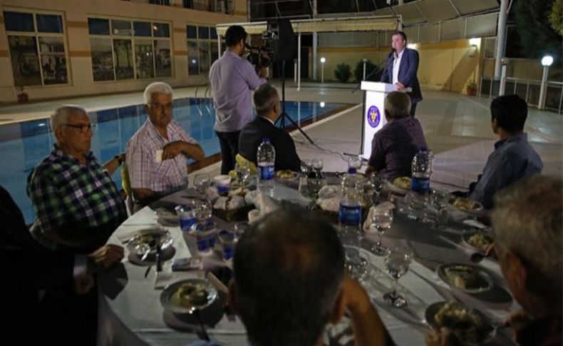 Başkan Piriştina'dan muhtar ve meclis üyelerine iftar