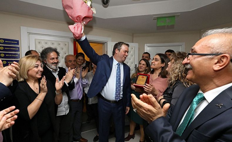 Başkan Piriştina'ya sürpriz