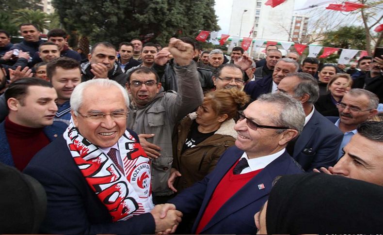Başkan Selvitopu’na miting gibi karşılama