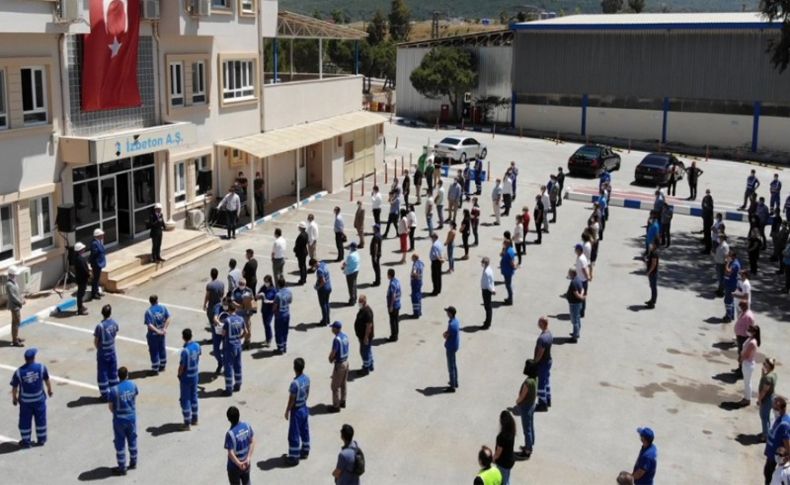 Başkan Soyer bayramlaşmaya İZBETON’da başladı