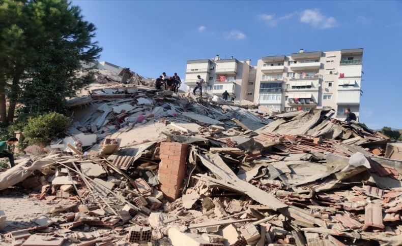 Başkan Soyer'den son dakika açıklaması: Bayraklı dışında büyük bir yıkım yok