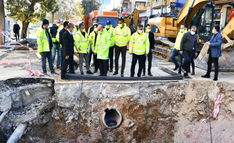 Başkan Soyer, taşkınları sona erdirecek projeleri yerinde inceledi