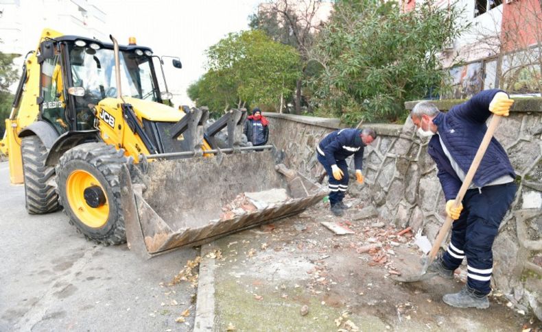 Başkan Gümrükçü’nün moloz isyanı