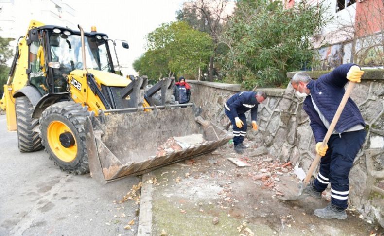 Başkan Gümrükçü’nün moloz isyanı