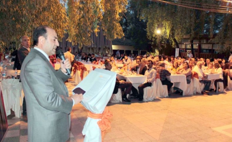 Başkan adayı Öztürk, ATO üyelerine yemek verdi