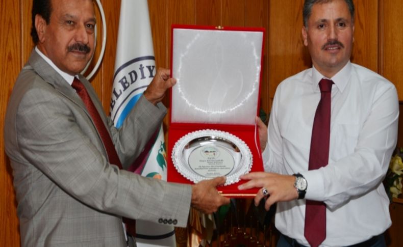 Başkan Çakır, Akçadağ ilçesini ziyaret etti