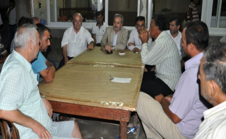 Başkan Özgan’dan kahvehane ziyareti