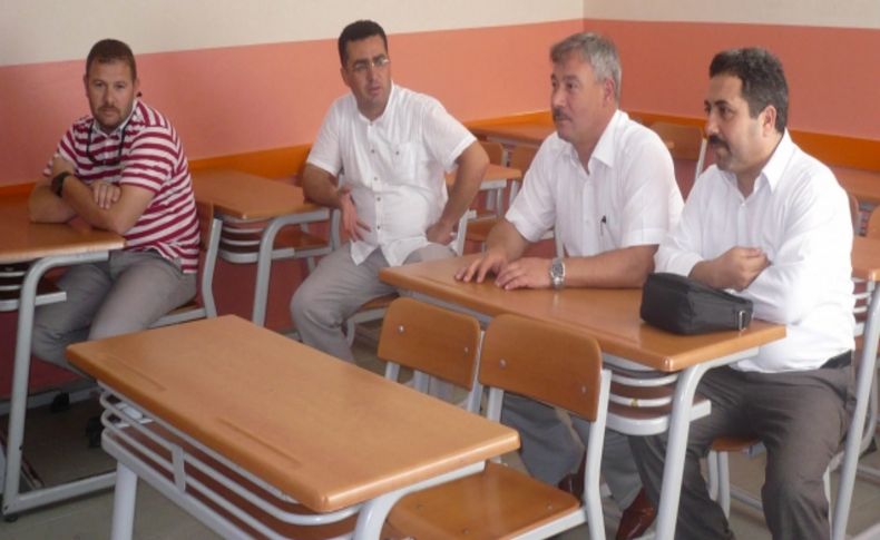Başkan Yaralı, Körfez Dershanesi'nin SBS başarısını kutladı