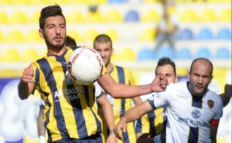 Bucasporlu Batuhan'a çifte kanca