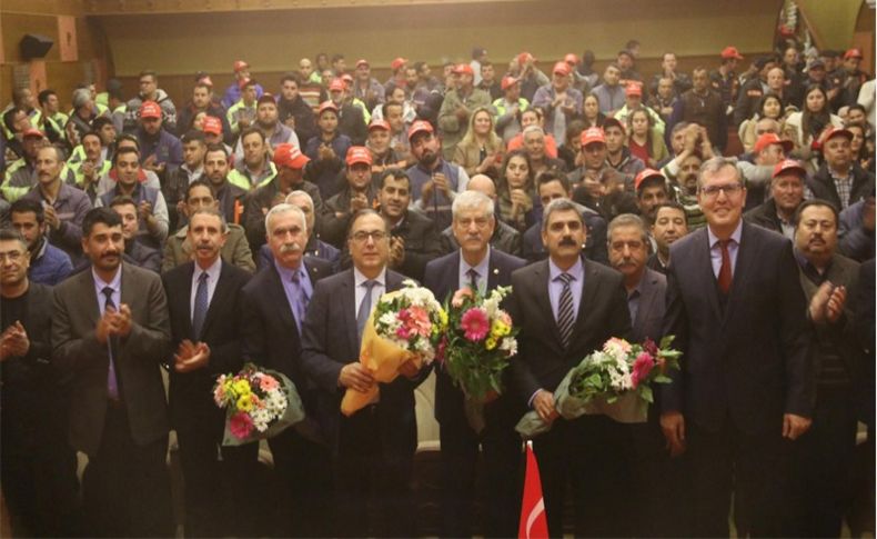 Bayındır Belediyesi’nde taşeron işçisine sendikal hak verildi