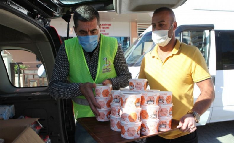 Bayraklı Belediyesi, vatandaşı bir an yalnız bırakmadı