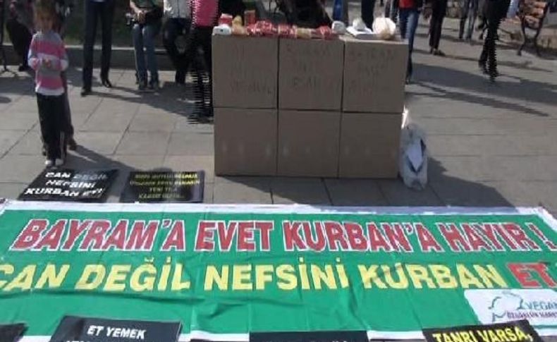 'bayrama Evet, Kurbana Hayir' Eylemi