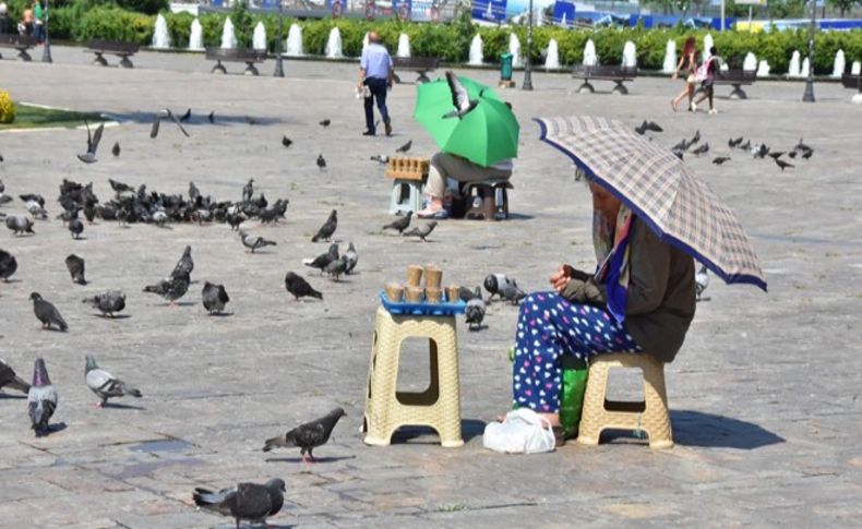 Bayramda İzmir bomboş