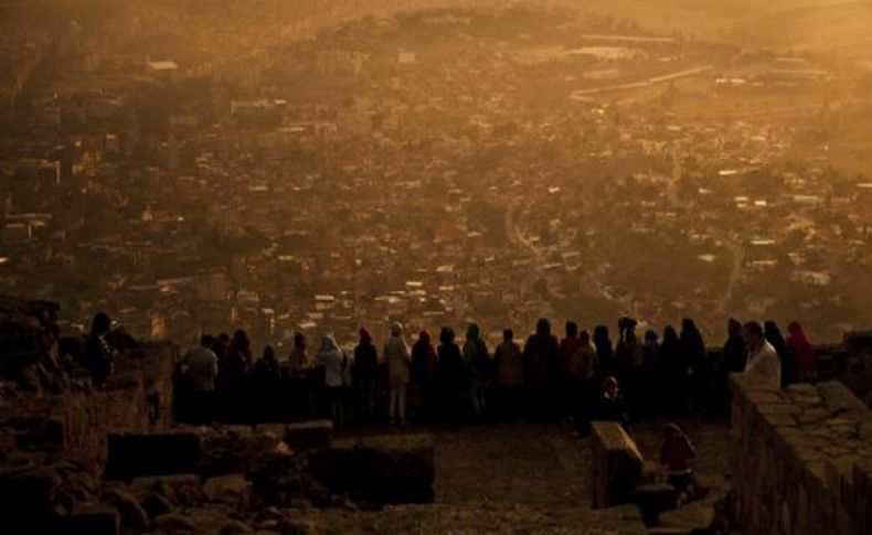 Fotoğraf meraklıları Bergama'da buluşuyor