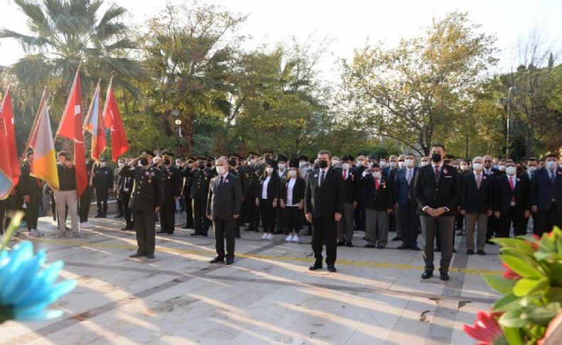 Bergama'da Atatürk rahmet ve minnetle anıldı