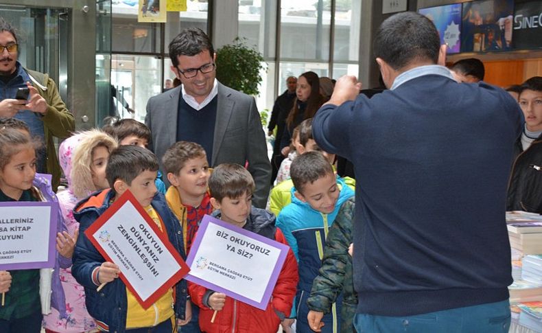 Bergama'da Çocuk Kitapları Şenliği