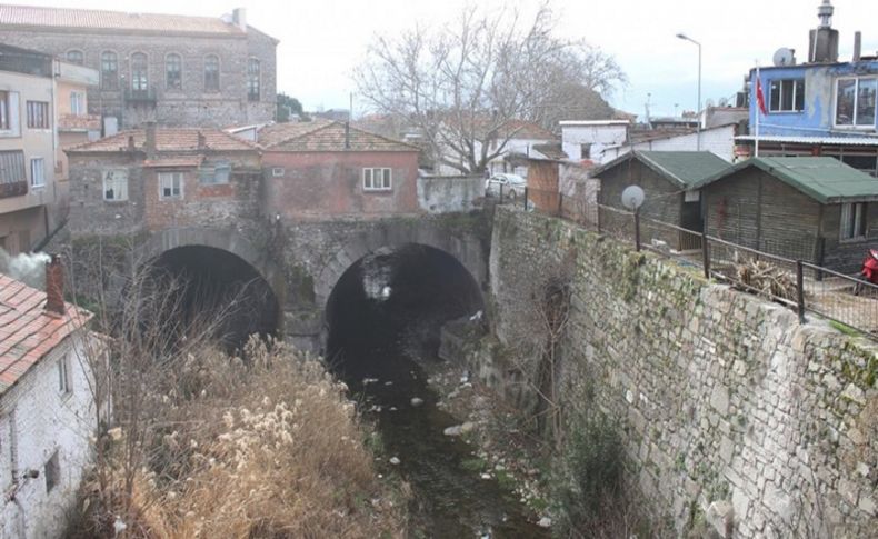 Bergama'daki 'Antik Selinos Su Kanalı'nda restorasyon başlıyor