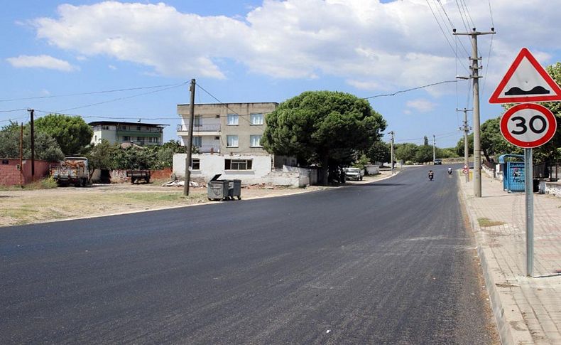 Bergama'nın yolları yapılıyor