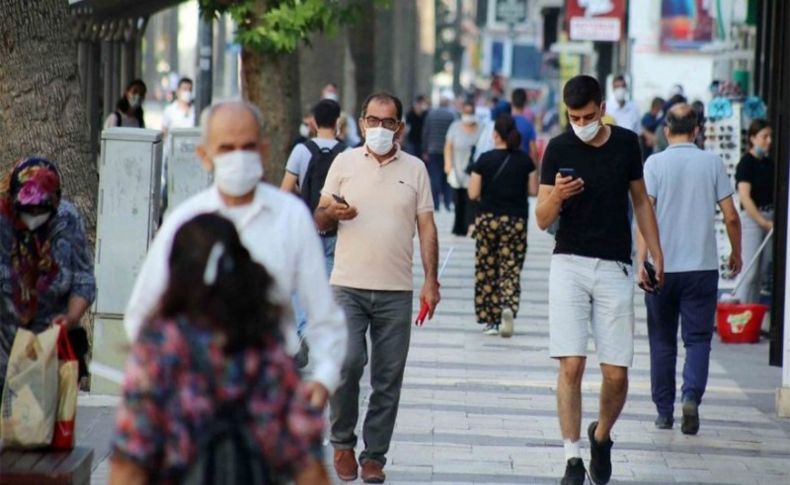 Bilim Kurulu Üyesi Öztürk: Salgın 2022’ye bile sarkabilir