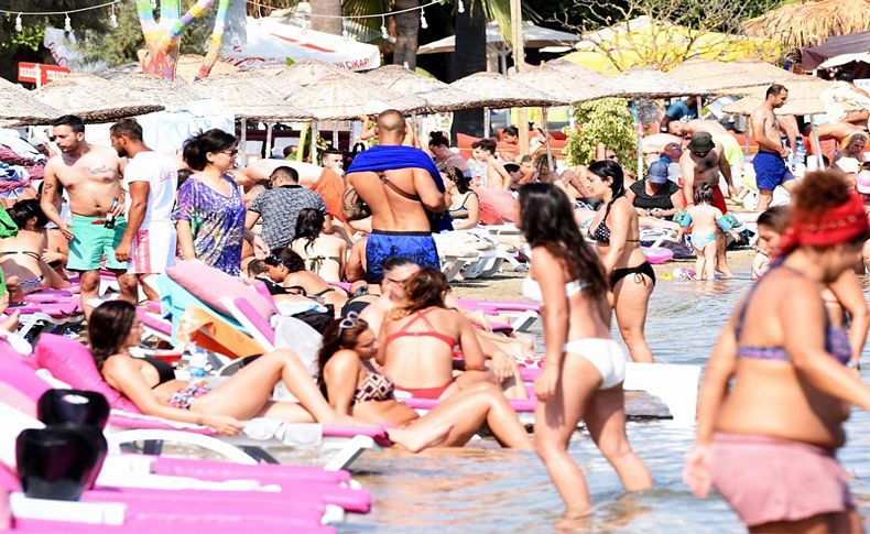 Bodrum'a akın var! Nüfusu 2 milyona yaklaştı!