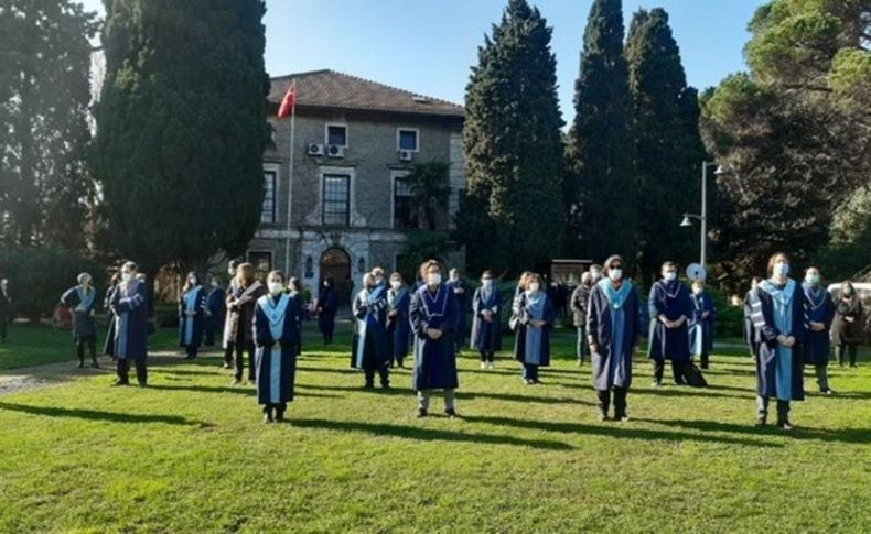 Boğaziçi Üniversitesi öğretim üyelerinden protesto