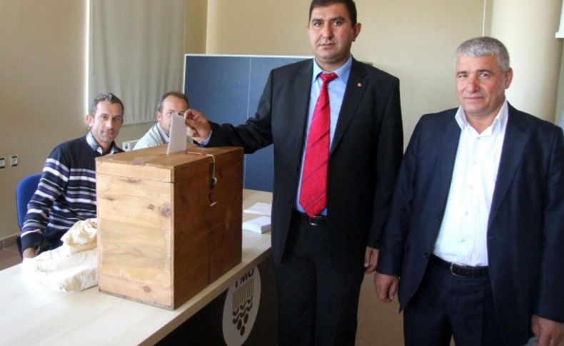 Boğazlıyan Ticaret Borsası'nda, Harun Halıcı Başkan seçildi
