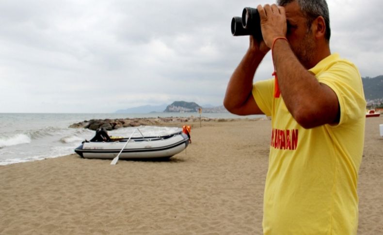 Boğulmalar en çok deniz dalgalı olduğu zamanlar yaşanıyor