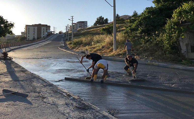 Bornova 9 ayda 105 bin metrekare yol çalışması yaptı