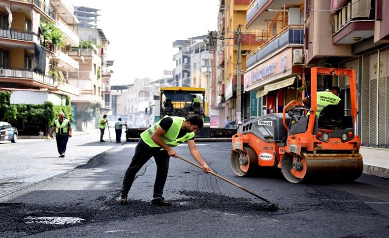 Bornova Belediyesi’nden yol ve asfalt hamlesi