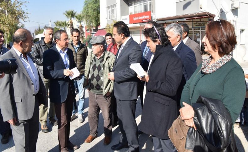 Bornova Belediyesi vatandaşı dinliyor