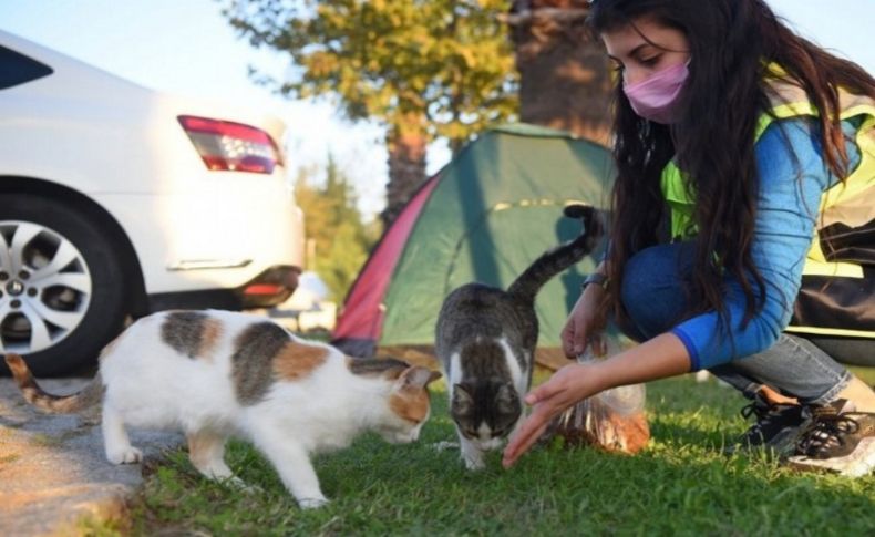 Bornova’da can dostlarına özel ilgi