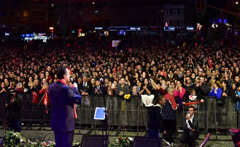 Bornova’da Cumhuriyet coşkusu