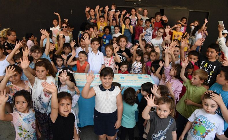 Bornova’da doğum günü kardeşliği